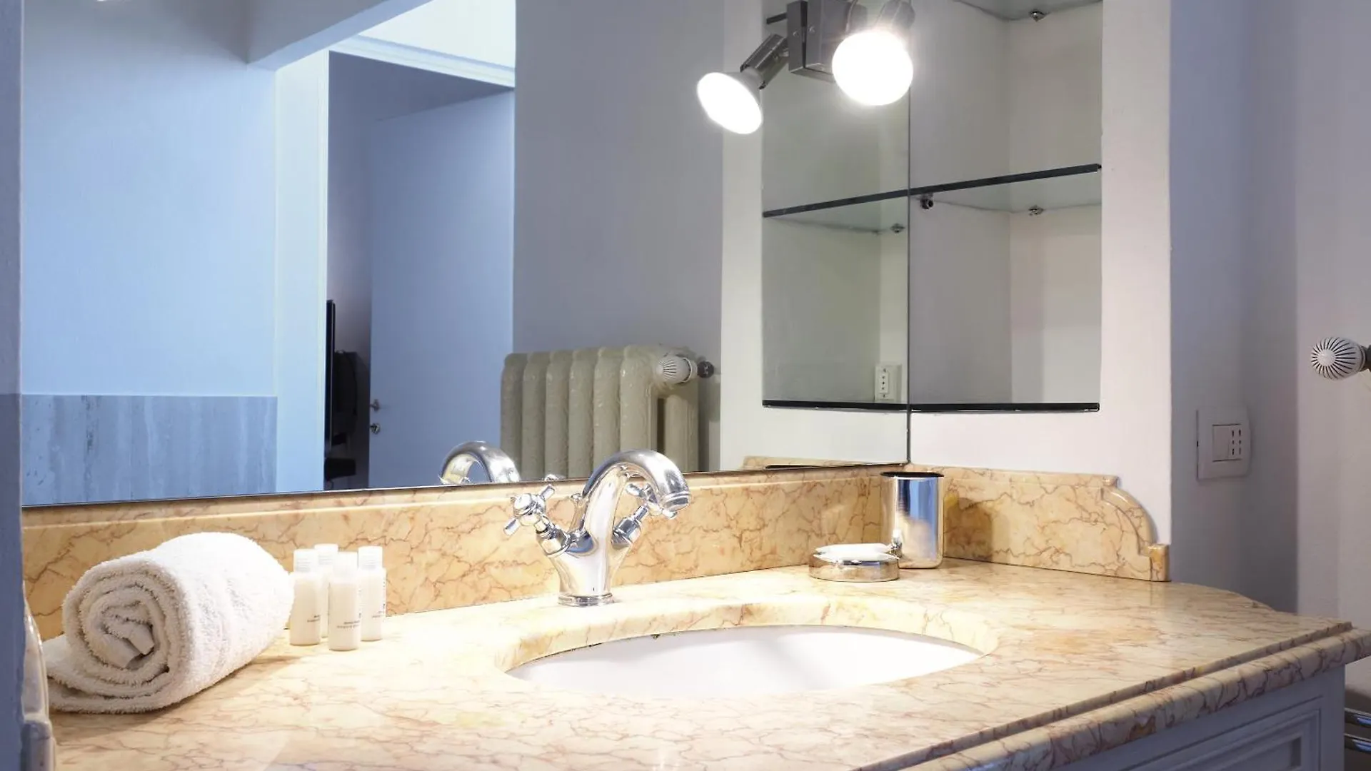 Contempora Serviced Apartments - Quadrilocale Pta Vercellina Milan