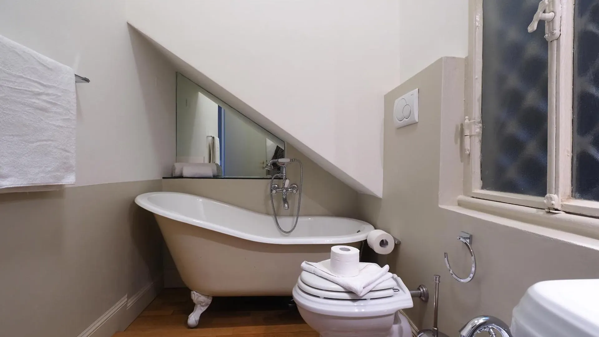 Contempora Serviced Apartments - Quadrilocale Pta Vercellina Milan Italie