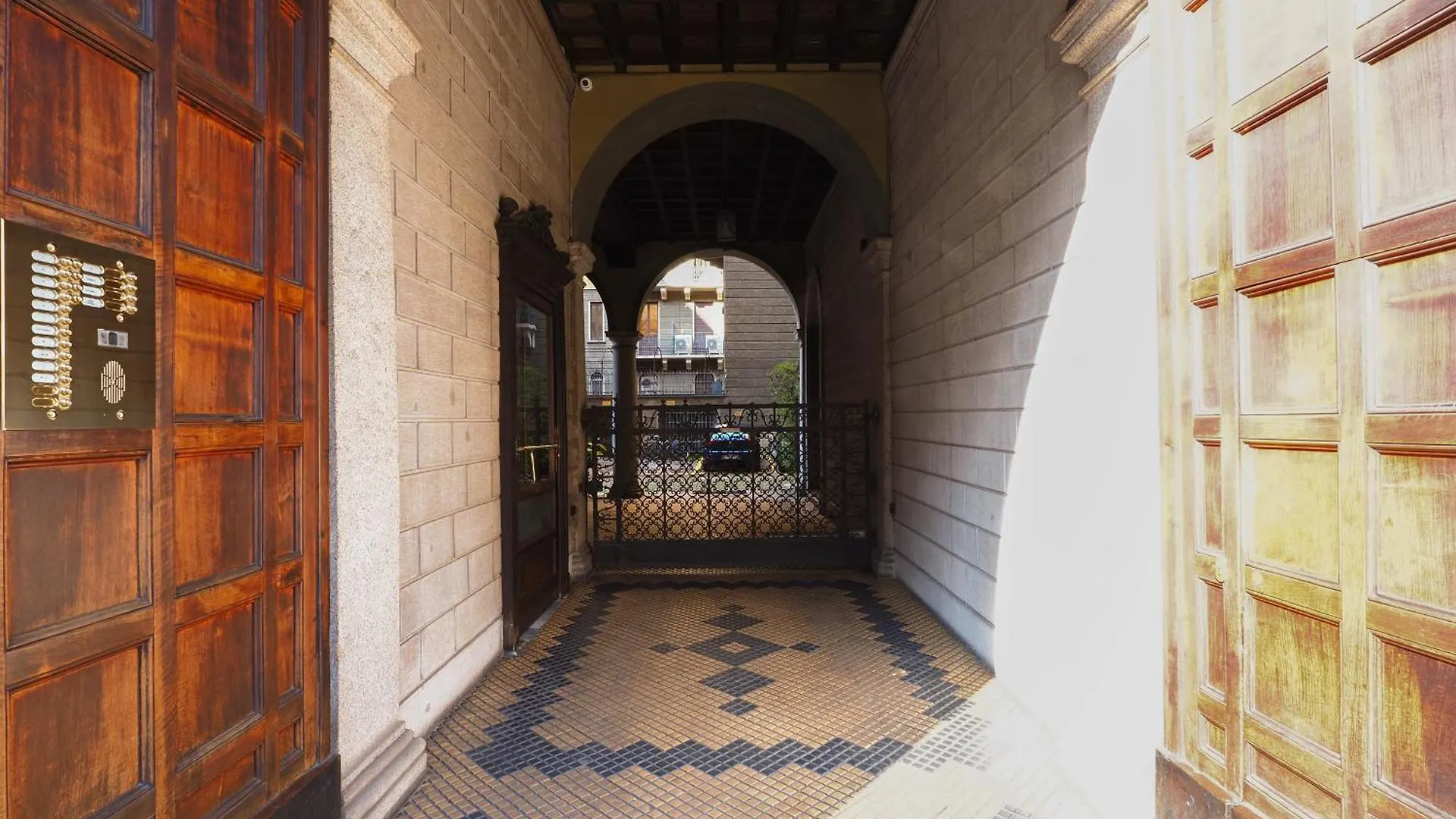 Contempora Serviced Apartments - Quadrilocale Pta Vercellina Milan