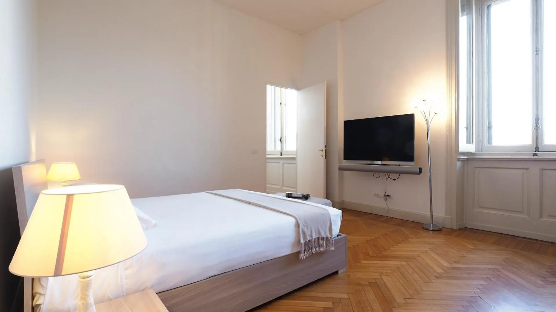 Contempora Serviced Apartments - Quadrilocale Pta Vercellina Milán