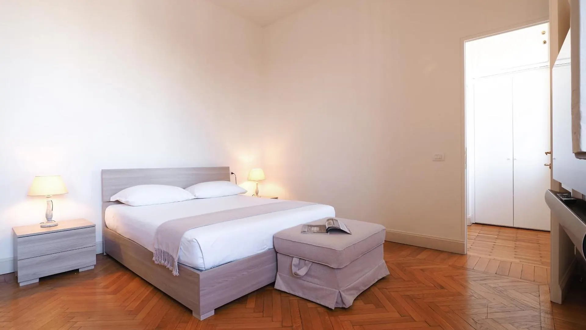 Contempora Serviced Apartments - Quadrilocale Pta Vercellina Milán 0*,  Itálie