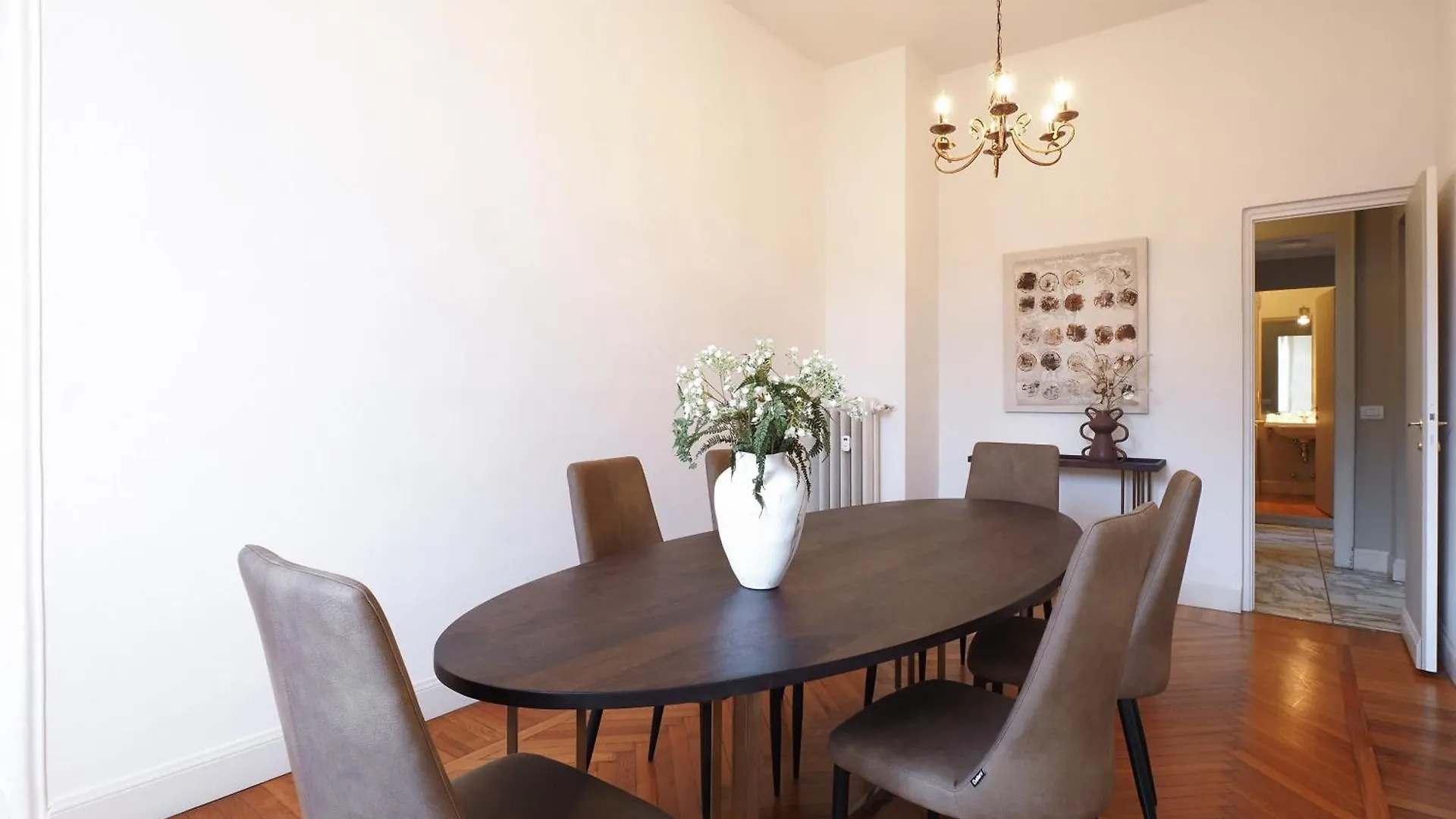 Contempora Serviced Apartments - Quadrilocale Pta Vercellina ミラノ