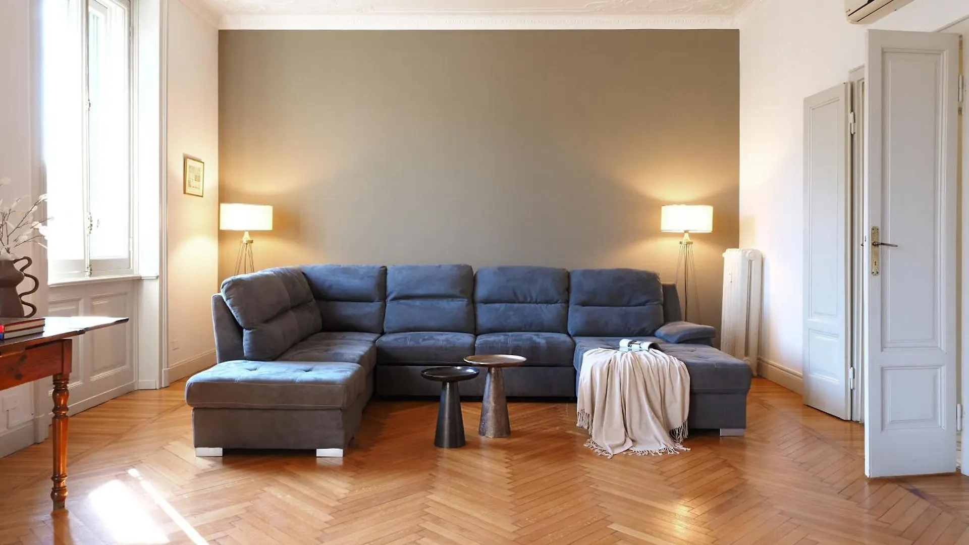 Contempora Serviced Apartments - Quadrilocale Pta Vercellina ミラノ 0*,